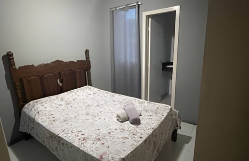 Cachoeirinha Apartment | Suite 2 · Suíte Confortável 1 Casal+2 Solteiro+1 Auxiliar II