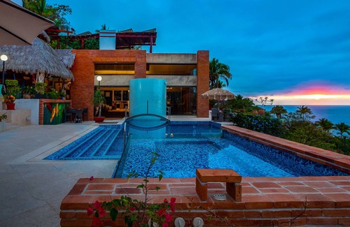 Conchas Chinas Cabin | Suite 2 - Casa Samo Conchas Chinas