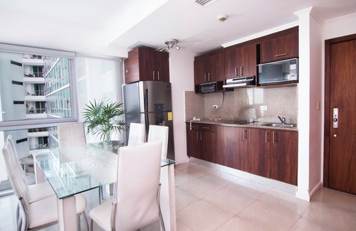 Las Penas Apartment | Suite 2 Riverfront, Puerto Santa Ana Guayaquil