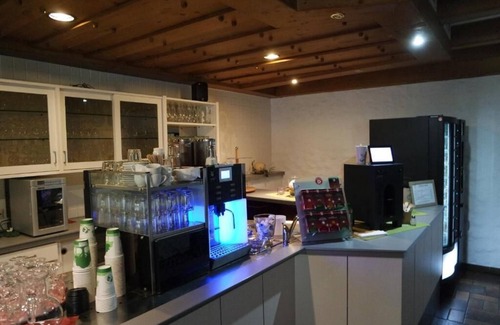 Ailingen Apartment | Suite, 28 sqm with private bathroom, max. 2 persons