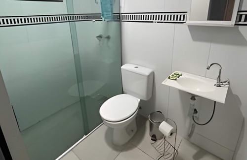 Renascenca Apartment | Suite 3 · Suíte Confortável Cama Casal III
