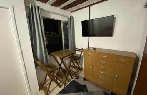Centro House | Suite 3, Casa Amarela, Terceiro Andar