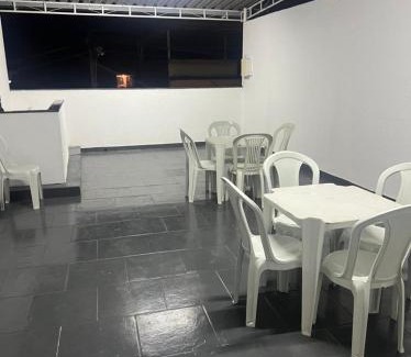 Centro House | Suite 3, Casa Amarela, Terceiro Andar