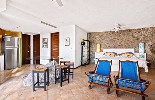 Conchas Chinas Cabin | Suite 4 - Casa Samo Conchas Chinas