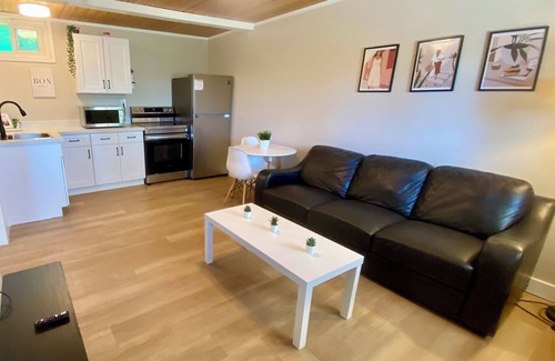 Bluewater Apartment | Suite 4 - Relax in beautiful Bayfield - Only 15min from Grand Bend