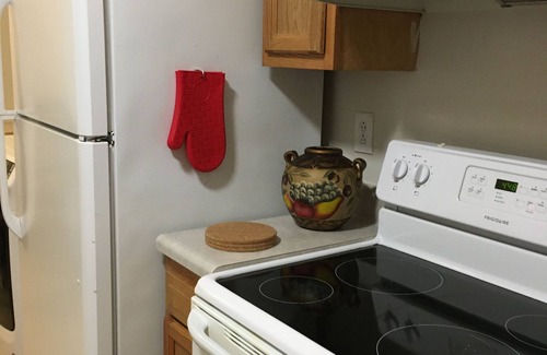 Biddleville Apartment | Suite 4, Sleep 6, Minutes From Attractions in Uptown