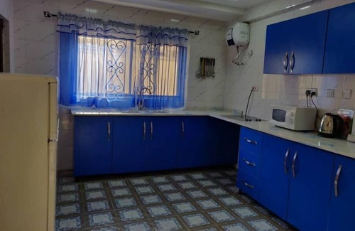 Lagos Apartment | (Suite 5) 3 bedrooms serviced apartment in Victoria Island Lagos