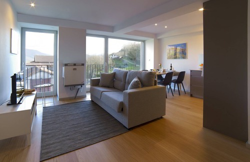 Baztan Apartment | Suite apartment in rural surroundings