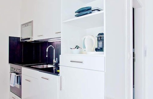 Albisrieden Apartment | Suite Apartments by Livingdowntown