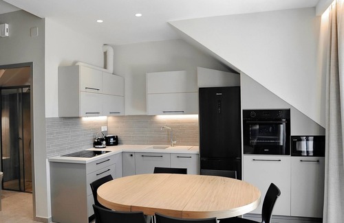 Vlicho House | Suite Christina - Demar Suites