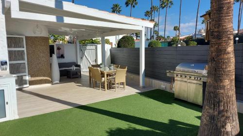 Maspalomas Villa | SUITE COCO