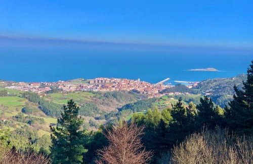 Bermeo Apartment | Suite con Baño Privado y Vistas al Mar en Bermeo