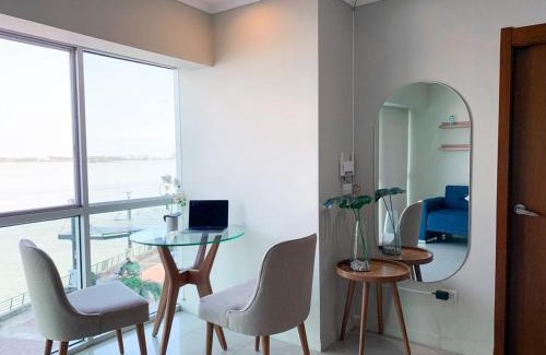 Puerto Santa Ana Apartment | Suite con Jacuzzi y GYM en Puerto Santa Ana