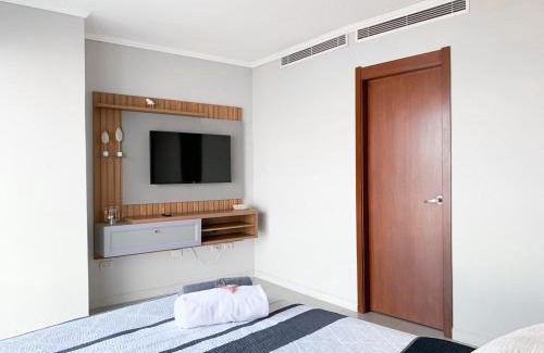 Puerto Santa Ana Apartment | Suite con Jacuzzi y GYM en Puerto Santa Ana