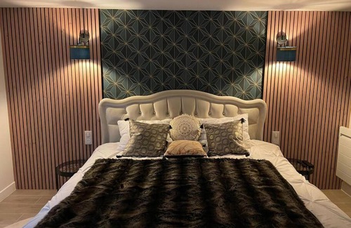 Chartrettes Apartment | Suite d'amour et détente jacuzzi, sauna et massage