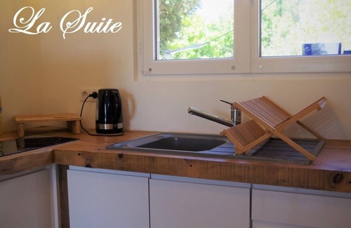 Suze-la-Rousse Apartment | Suite de charme Drôme Provençale