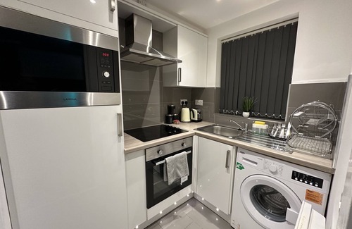 Bradford Apartment | Suite-Deluxe-Jacuzzi-Apartment 2