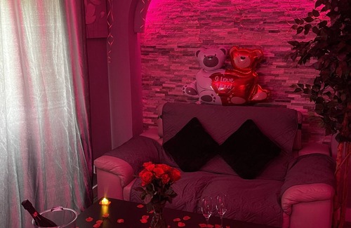 Bradford Apartment | Suite-Deluxe-Jacuzzi-Apartment 2
