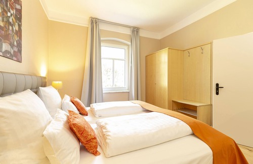 Bad Steben Hotel | Suite-Ensuite with Shower
