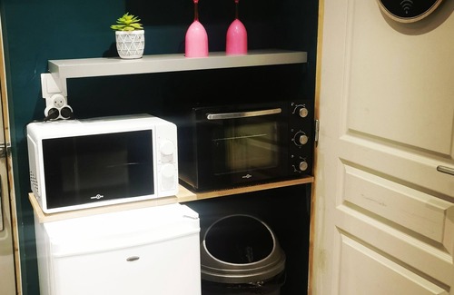 Neuf-Mesnil Apartment | Suite Evasion-Apartment-Suite-Whirlpool bath-No view