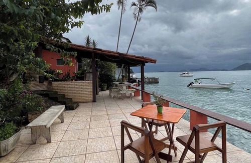 Monsuaba House | Suite facing the sea in Angra dos Reis