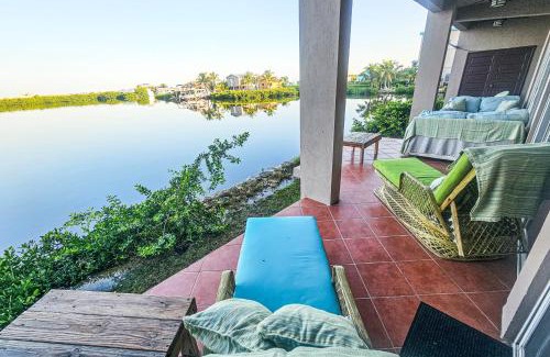 San Pedro Apartment | Suite H103 @ Mara Laguna