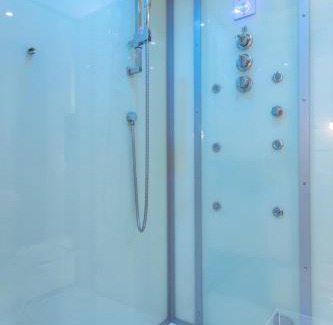 Les Pavillons-sous-Bois Apartment | Suite Hammam Love Luxe paisible
