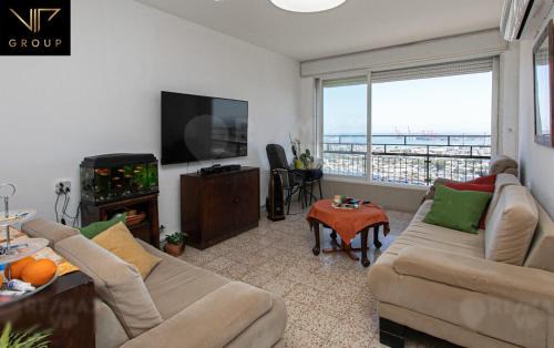 Kiryat Ata Apartment | suite home haifa