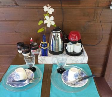 Paranagua House | Suite - Hospedagem Casa Família