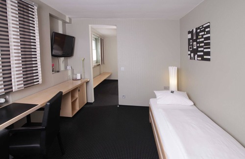 Erlangen Bed & Breakfast | Suite - Hotel & Gasthof Ritter St. Georg