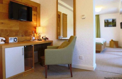 Liepen Apartment | Suite - Hotel & Restaurant Am Peenetal