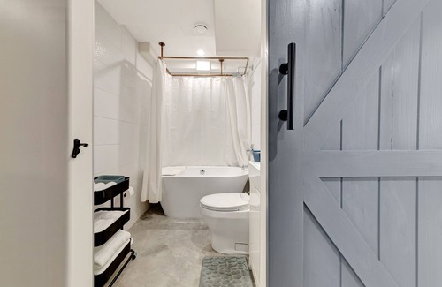Lloydminster Apartment | Suite III @ the IV HAUS