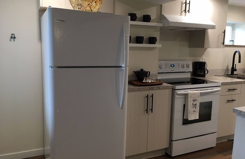 BX Other | Suite in the country. 90 day minimum stay.