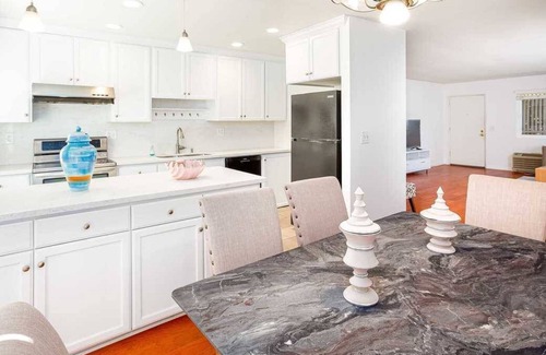 Tustin Apartment | Suite in the Heart of Tustin