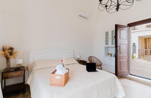 Specchia Historic Centre Apartment | Suite - Incanto su Specchia by Just Houses