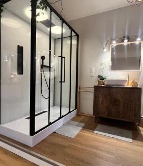 Saint-Georges-d'Orques Apartment | SUITE LA SERENITA - JACUZZI - CLIM - WIFI - TopProsConciergerie