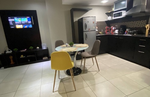 Puerto Santa Ana Apartment | Suite Luxury Vista Parcial al Río