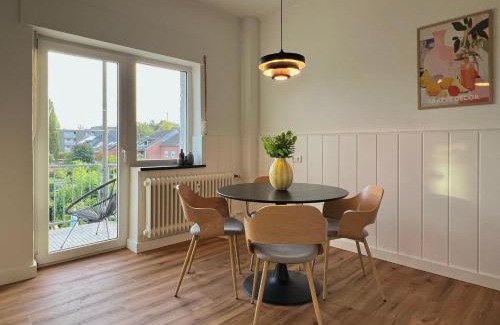 Sud Apartment | Suite M I Stadion I 4 Personen I Küche I Balkon