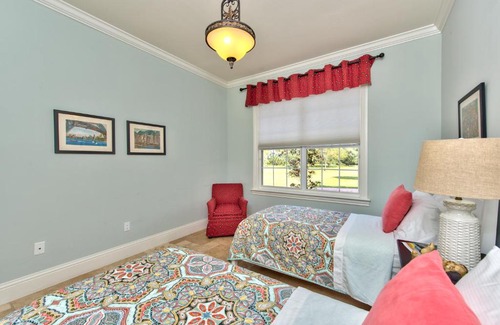 Rural Estates House | Suite Majesty Palm in the Knickerbocker Estate Naples