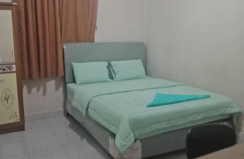 Berastagi House | Suite Pakar Hotel