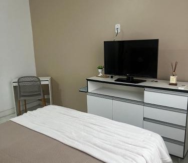 Centro House | Suite pequena em casa de familia 15km de Belém