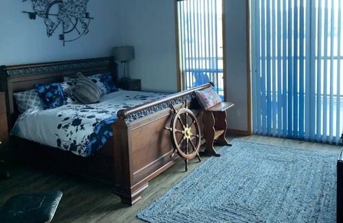 Earls Cove Bed & Breakfast | Suite perched over the ocean with Views of Jervis Inlet and Coastal Mountains