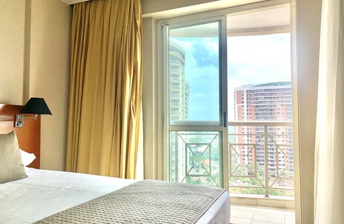 Barra da Tijuca Bed & Breakfast | Suite, pool and gym | BPremium T3 Z10