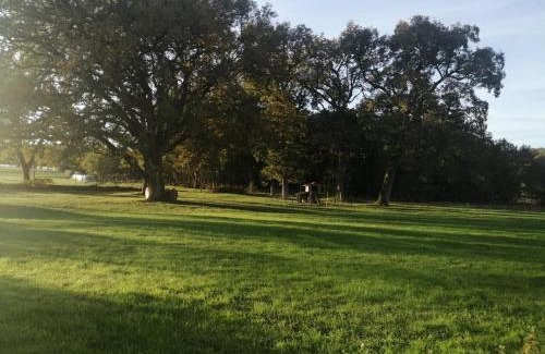 Le Burgaud Bed & Breakfast | Suite pour 4 la Maison Maupas