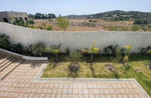 Bni Quolla Villa | Suite Rosenbaum, Guitar Palace
