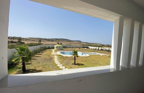 Bni Quolla Villa | Suite Rosenbaum, Guitar Palace