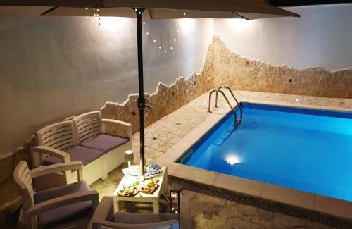 Valenzano House | SUITE ROSETTA