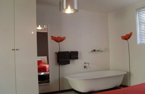 Drakenstein Bed & Breakfast | Suite Ruby