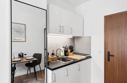 Kaiserslautern Apartment | Suite S for 2 - Kitchen - Wi-Fi - Parking
