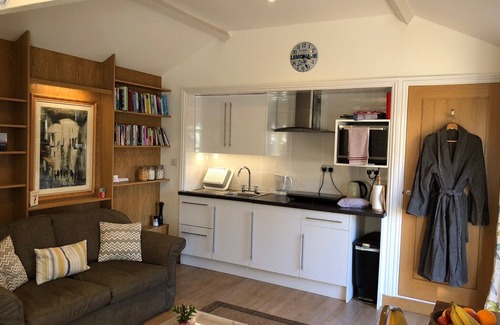 Wingham House | Suite - Studio with spa facilities and treatments